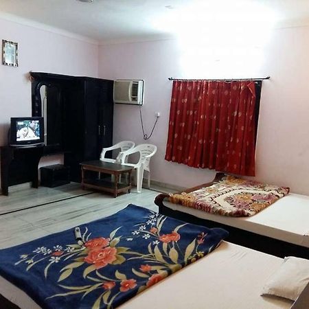 Hotel Shreeji Sharan Nāthdwāra Eksteriør billede