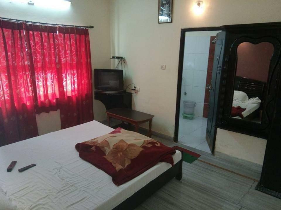 Hotel Shreeji Sharan Nāthdwāra Eksteriør billede